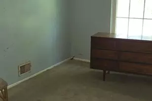 406 Lindsley Ct, Burlington, NJ 08016 - Photo 5