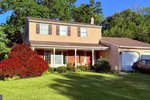 140 Jacqueline Ave, Delran, NJ 08075 - Photo 1