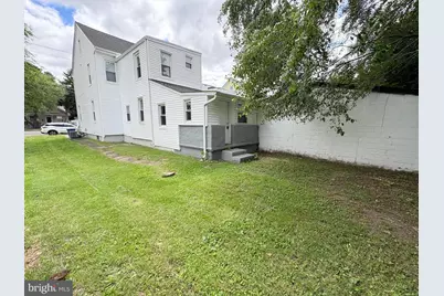 806 High Street, Burlington, NJ 08016 - Photo 11