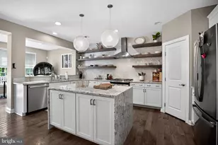 101 Isabelle Ct, Marlton, NJ 08053 - Photo 3