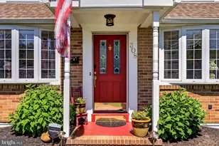 308 Lilac Ln, Delanco, NJ 08075 - Photo 3