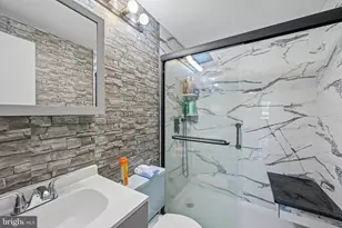 12 Roxburn Pl, Willingboro, NJ 08046 - Photo 1