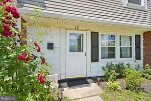 12 Roxburn Pl, Willingboro, NJ 08046 - Photo 7