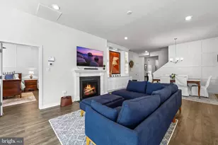 210 Congressional Ct, Moorestown, NJ 08057 - Photo 9