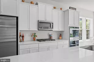 210 Congressional Ct, Moorestown, NJ 08057 - Photo 11