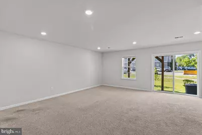 10 Rome Way, Mount Laurel, NJ 08054 - Photo 5
