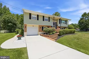 2 Carriage Ln, Marlton, NJ 08053 - Photo 3