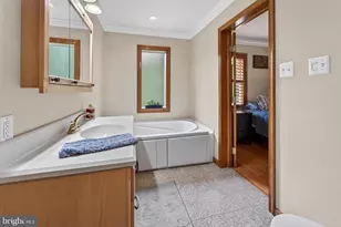 95 10th St, Marlton, NJ 08053 - Photo 17