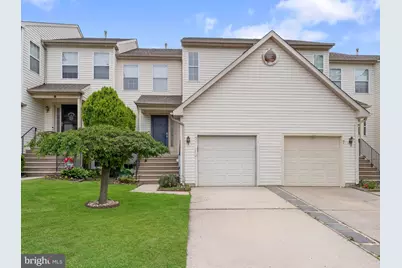 5 Larkspur Court, Delran, NJ 08075 - Photo 1