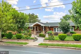 605 8th St, Riverside, NJ 08075 - Photo 1