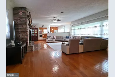 605 8th Street, Riverside, NJ 08075 - Photo 5