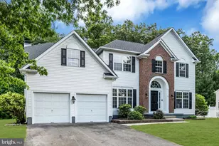 19 Sunflower Cir, Burlington, NJ 08016 - Photo 3