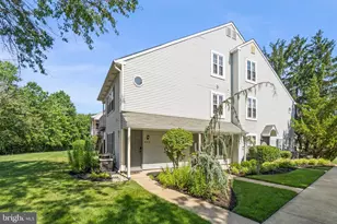 374 Delancey Pl, Mount Laurel, NJ 08054 - Photo 1