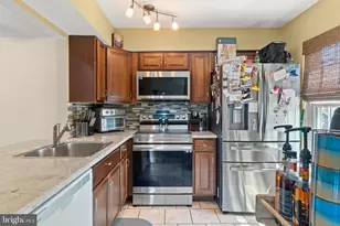 374 Delancey Pl, Mount Laurel, NJ 08054 - Photo 9