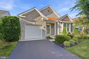 137 Paisley Pl, Hainesport, NJ 08036 - Photo 3