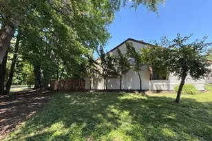 30 E Bluebell Ln, Mount Laurel, NJ 08054 - Photo 27