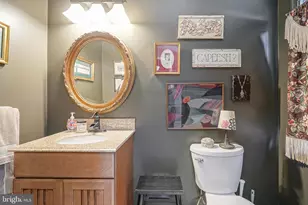 339 E Union St, Burlington, NJ 08016 - Photo 17