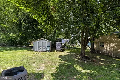 1073 Wallace Avenue, Florence, NJ 08554 - Photo 27