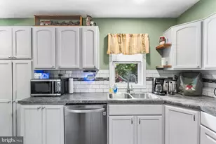 75 Gaffney Ln, Willingboro, NJ 08046 - Photo 9