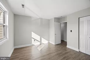 27 Florence Tollgate Pl, Burlington, NJ 08016 - Photo 15