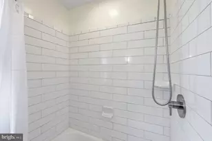 302 Veterans Dr, Palmyra, NJ 08065 - Photo 17