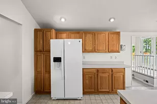 625 Delanco Rd, Edgewater Park, NJ 08010 - Photo 9