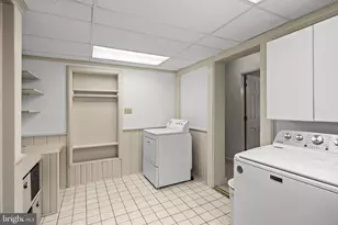 625 Delanco Rd, Edgewater Park, NJ 08010 - Photo 17