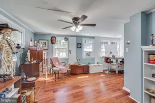415 Prince St, Bordentown, NJ 08505 - Photo 17