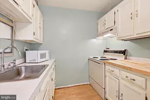 135 Huntington Dr, Southampton, NJ 08088 - Photo 5