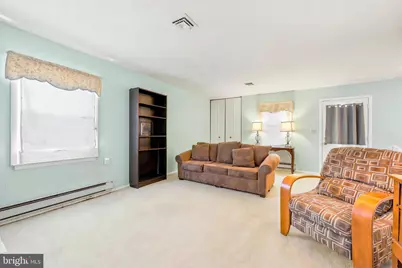135 Huntington Drive, Southampton, NJ 08088 - Photo 9