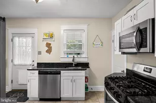 511 Spruce St, Delanco, NJ 08075 - Photo 9