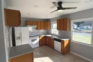 74 Plumtree Ln, Willingboro, NJ 08046 - Photo 3