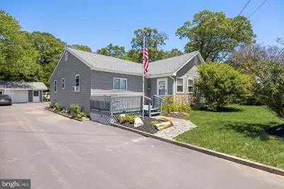 155 W Hampton Street, Pemberton, NJ 08068 - Photo 1