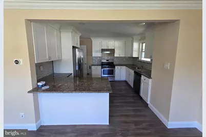 8 Laclede Drive, Burlington Township, NJ 08016 - Photo 5