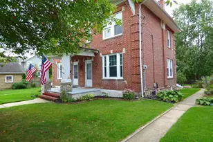 446 Wood St, Burlington, NJ 08016 - Photo 1
