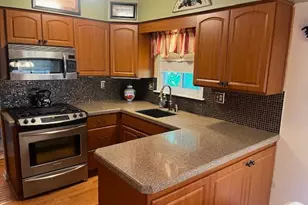 528 S Brentwood Dr, Mount Laurel, NJ 08054 - Photo 5