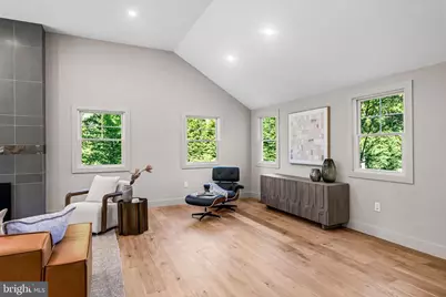 319 E Central Avenue, Moorestown, NJ 08057 - Photo 11