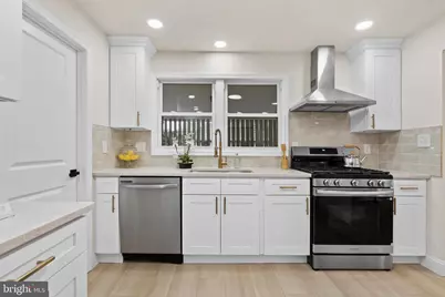 308 Kenwood Drive, Moorestown, NJ 08057 - Photo 17