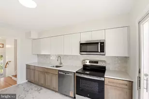 14 Lancaster Dr, Burlington, NJ 08016 - Photo 15