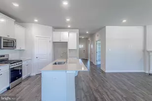 350 Bandon Dunes Ct, Moorestown, NJ 08057 - Photo 7