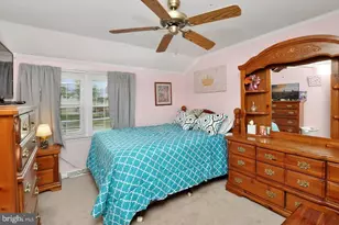 400 S Arthur Dr, Edgewater Park, NJ 08010 - Photo 11