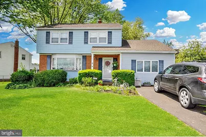 400 S Arthur Dr, Edgewater Park, NJ 08010 - Photo 1