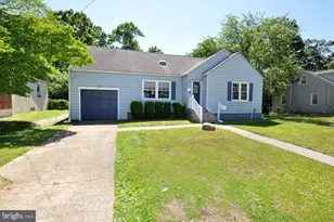 711 Filbert St, Palmyra, NJ 08065 - Photo 1