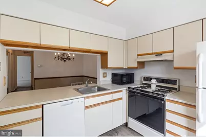 1404 Denham Court, Mount Laurel, NJ 08054 - Photo 11