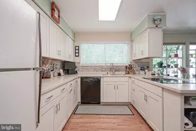 8 Covenger Drive, Medford, NJ 08055 - Photo 13