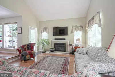 8 Covenger Drive, Medford, NJ 08055 - Photo 5