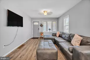 315 N Forklanding Rd, Maple Shade, NJ 08052 - Photo 5
