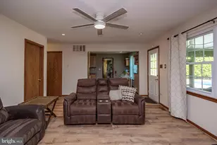 3 Boothby Ct, Mount Laurel, NJ 08054 - Photo 9
