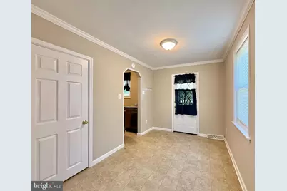 138 W Linwood Avenue, Maple Shade, NJ 08052 - Photo 5
