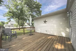 108 W Henry St, Palmyra, NJ 08065 - Photo 27